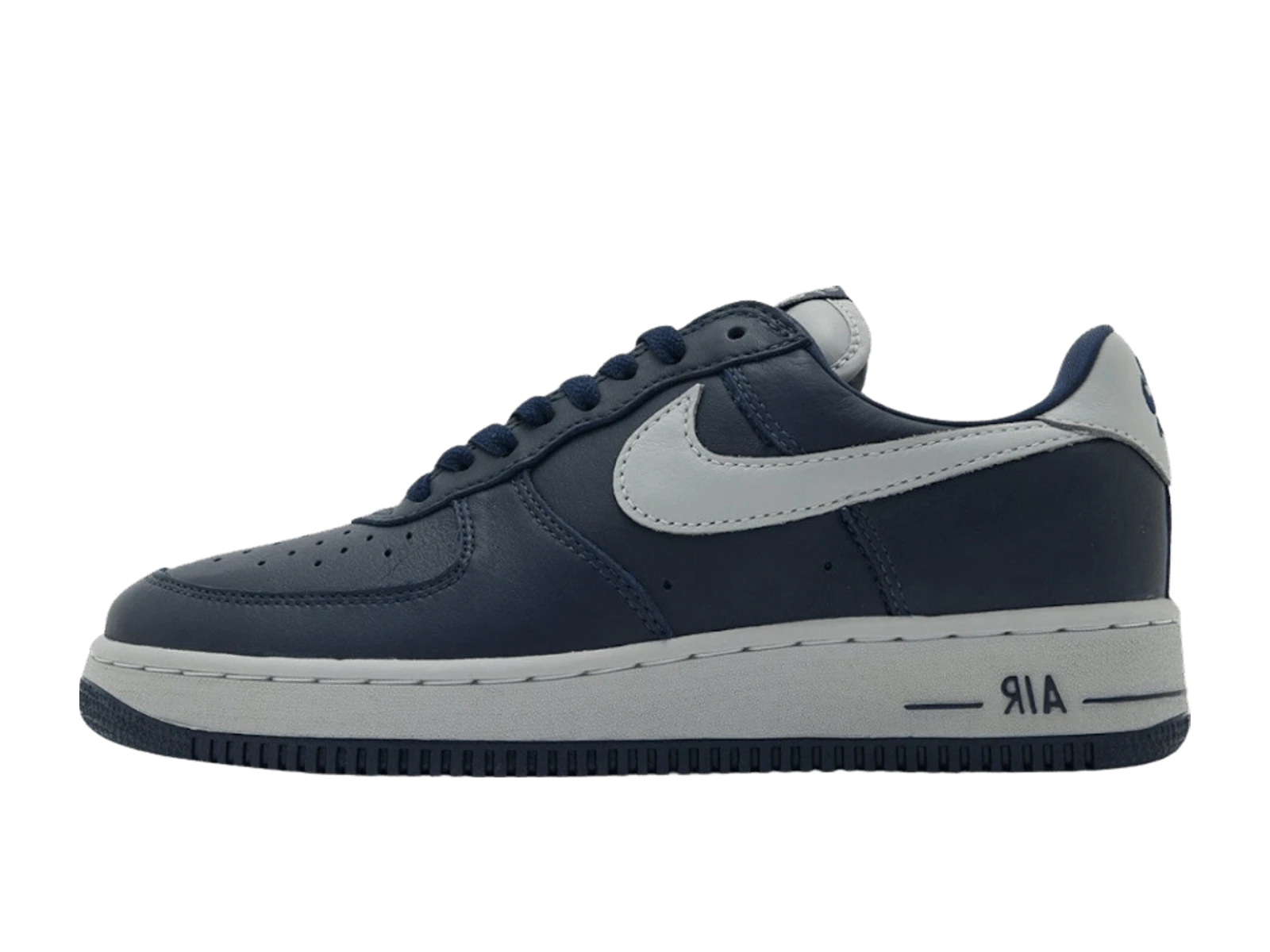 Nike Air Force 1 Low ’01 „College Navy”