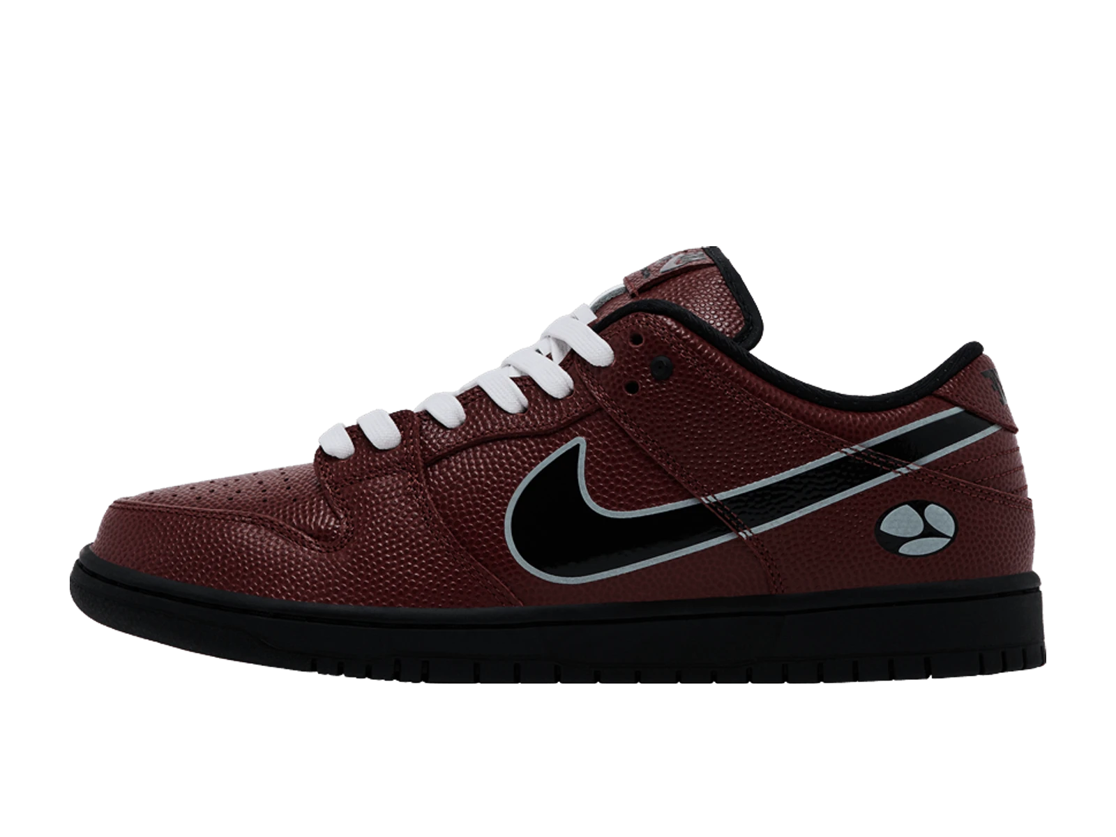 Nike SB Dunk Low Limosine Skateboards